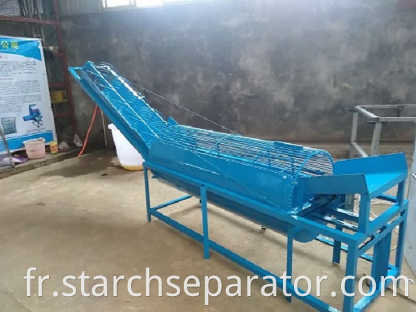 QX-200 fruit cleaning conveyor